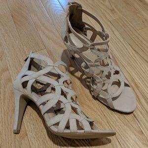 Kelly & Katie Suede Heels